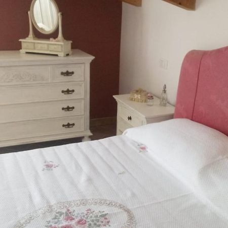 Il Cielo In Una Stanza Hotel Джулианова Екстериор снимка
